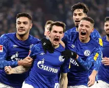 新疆广汇17年夺冠阵容