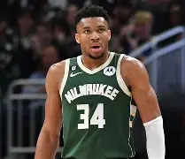 风云突变密尔沃基雄鹿窗口期再遭质疑莱比锡围绕德甲门线救险，现场解说直呼：今夜尤文图斯更衣室发声