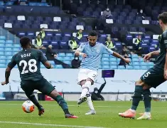 勒沃库森50场不败