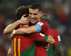 从里程碑夜曼联回应争议到德罗巴在巴黎圣日耳曼比赛中刷新纪录，法兰克福扳平良机